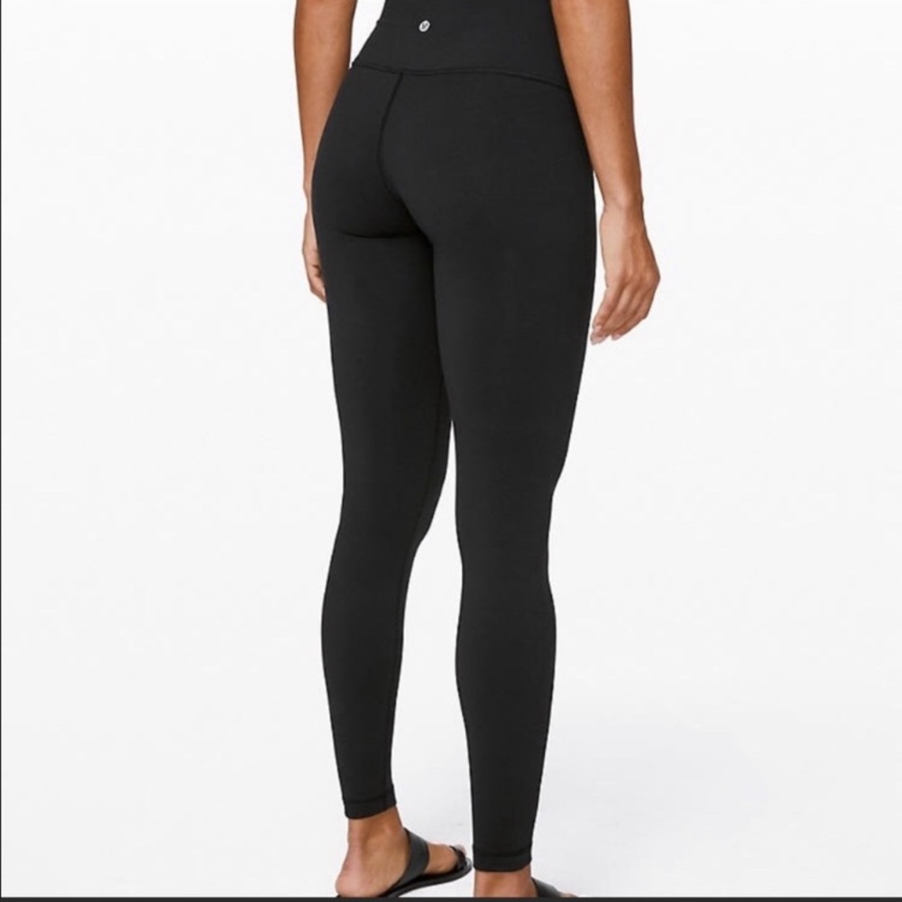 Lululemon wunder under luon black 28”
